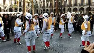 Танец Ball de Bastons