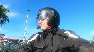 Kleine Runde Enfield Meteor 350...Stadt ...Landstraße...Autobahn