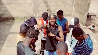 Bread boy clips officiel (on a tout g&eacute;rer m&ecirc;me la gal&egrave;re 