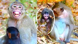 Small Very Young Mother So Sad Quick Help While Her Little Baby F//ight By Kidnaper