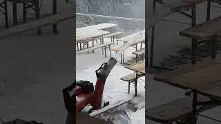 CleaningSnow #snow #machine #cleaning #cleaningservice #very #coldweather #youtubeshorts