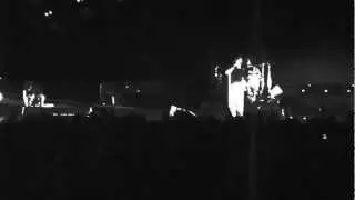Soundgarden - (Chris Cornell test vocal range) Live in Melbourne