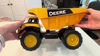 Review of John Deere Construction Dump Truck | Kids' Sandbox Toy Truck