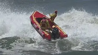 Pete The Surfaroo  Mainbeach Surf lifesaving