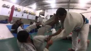 Treino de Jiu Jitsu na GFTeam-BA Vilas do Atlântico - Zeca Jiu Jitsu