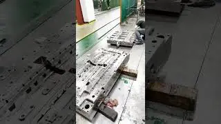 mould manufacturing company，injection mold manufactorer，plastic injection mold design services