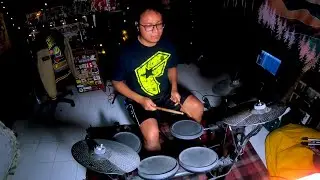 Willow Smith + Avril Lavigne - Grow (Ft. Travis Barker) Drum Cover