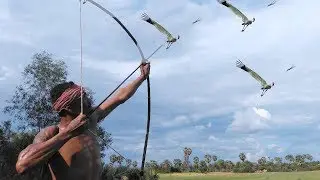 Sick gun One arrow keys  Compound BowFishing To Shoot Fish -Khmer Fishing At Siem Reap Cambodia