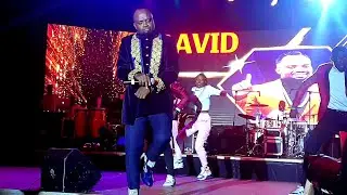 David Lutalo Kabisi kandagala concert entrance