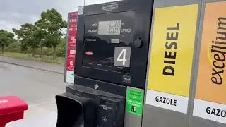 comment faire le plein d'essence avec la carte bancaire / 💳 22 ao&ucirc;t 2024