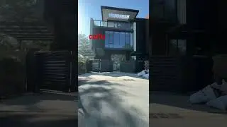 automatic cantilver gate real speed close.slowly working bifolding gate