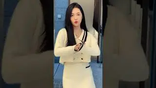 s10 Beautiful Asian girl - Amazing short moments sexy beauty #shorts #sexy #asiangirl