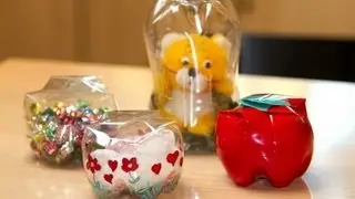 Caja mágica de botellas de plastico de Coca Cola de dos litros