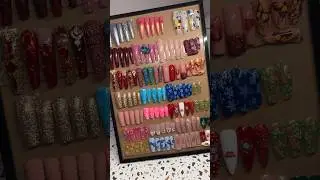Voil&agrave; comment exposer vos Press on Nails #pressonnailbusiness #nailartist #nailart #waterdecals