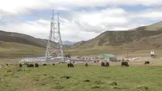 Construction continues in China on the world&rsquo;s highest power network