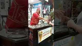 Turkish Ice Cream at the Pattaya Walking Street 🍦🍦