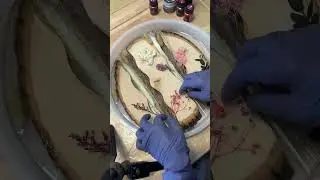 This turned out stunning 😍 #epoxyresinart #resinart #resincrafts #epoxy #resin #resinartist #art