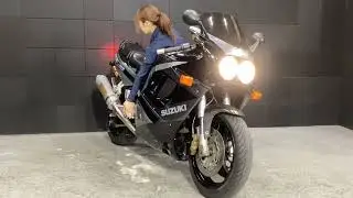 GSX-R1100　スズキの名車の一台！ヨシムラのマフラーサウンドで心躍る！【エンジン始動動画】