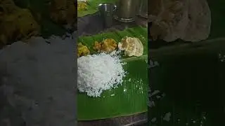 Traditional Tamil Lunch in Banana Leave  #ytshorts #youtube #food  #lunch #thali #foodie #foodlover