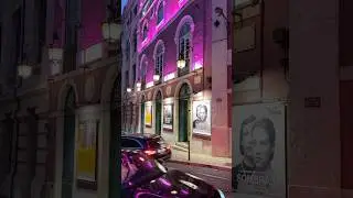Evening #red #blue #pink #light #neon #street #walk #vibes #district