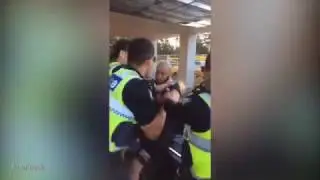 Police punches man in face during arrest at McDonalds carpark