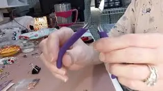 How To Use Magical Crimp-Forming Tool by Beadsmith
