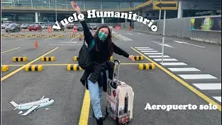 &iquest;C&oacute;mo es viajar en un vuelo humanitario?