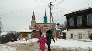 Russians see little hope of change in Putin's next term