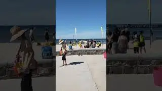 Outdoor activities in the sea for Australian children