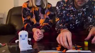 Lego Creator - Celebration Series 3: Luminous Ghost (40772) Unboxing and Build 
