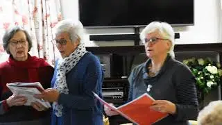 Hermien se koor kikker bejaardes se dag op
