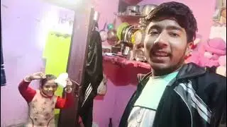 Tu Aaj Hai Sunday bajar budaun bahut bheed hai aur Kaun Kaun aaya Hai Sunday bajar ghumne  okay 👋
