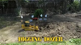 Digging using my dozer. RC fun..
