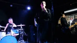 Savages - City's Full (live from Mercury Lounge)