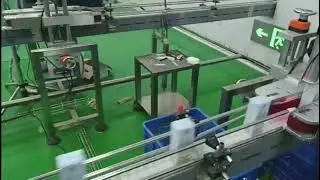 Continuous inkjet printer coding and marking machine print production date on package of milk bottle