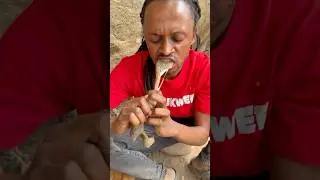 Lunch time in Hadza land #hadzabetribe #food #bushcraft #africa