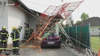 Ger&uuml;st bei einem Einfamilienhaus in Edt bei Lambach umgest&uuml;rzt