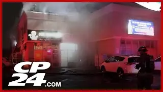 Investigators trying to work out what caused fire at Etobicoke plaza
