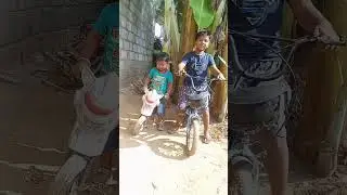 🛵💨 #funny #comedy #viral #susee 😂🤣🤣