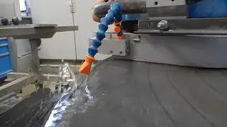 Fr&auml;sen einer radialen Wassernase