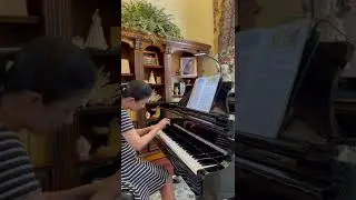 Grandpa&rsquo;s Clock | Alfred&rsquo;s Basic Piano Library Lesson Book Level 1B