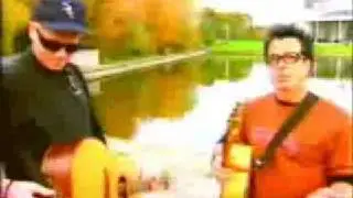 Dexter and Noodles - MTV cover in the park