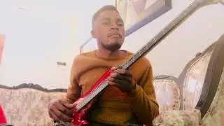 Henri papa - kombo na yesu eleki ynonso (bass cover)
