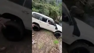 NEVER DEEP DIVE LIKE THIS #shortsvideo #nissanpatrol #4x4offroad #fourwheeldrive #4wd #explore