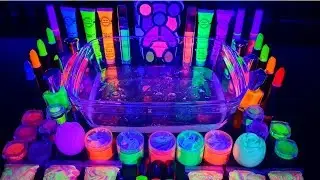 Mezclando slime con cosas random NEÓN EN LA OSCURIDAD