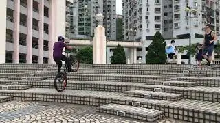 Neon X-ray trial bike 26&rdquo; practice. (2020)