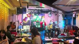 z-surround  初アコースティックLive✨