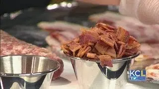 KCL - BBQ Addicts dishes up the world-famous Bacon Explosion