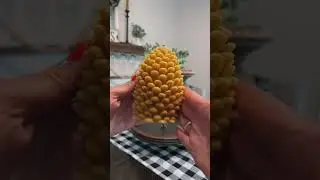 Vlogs of a beekeeper: giving my dining room table some spring vibes. Beeswax candles in my shop