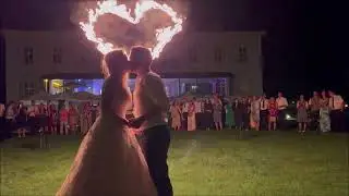 Professionelle Feuer- und LED-Shows &bull; Feuershow mit Feuerherz &bull; K&uuml;nstlerportal artistenfuerdich.at